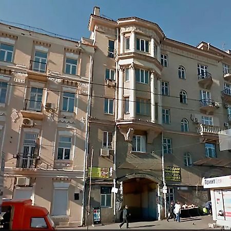 Home Hotel Apartments On Lva Tolstogo Kiev Extérieur photo